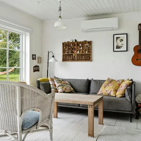 Island Life Gem With Heart Desires * Kragenæs