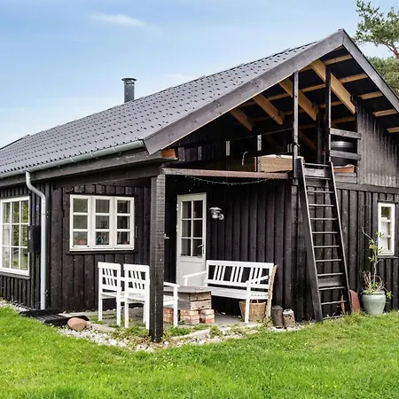 Island Life Gem With Heart Desires