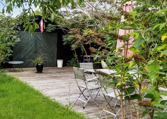 Island Life Gem With Heart Desires Kragenæs