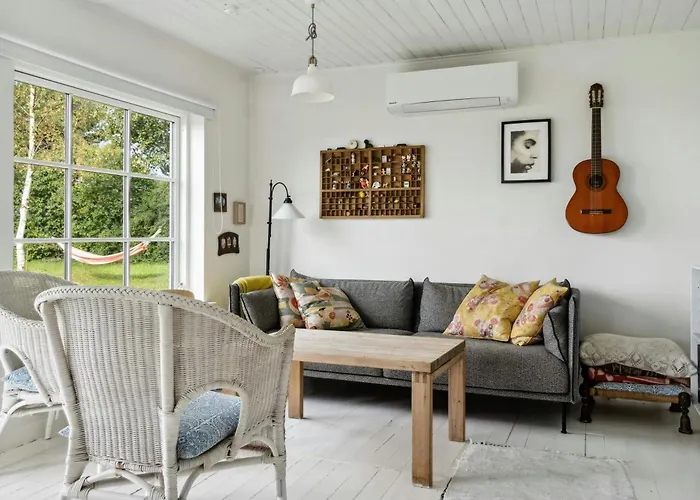 Island Life Gem With Heart Desires * Kragenæs